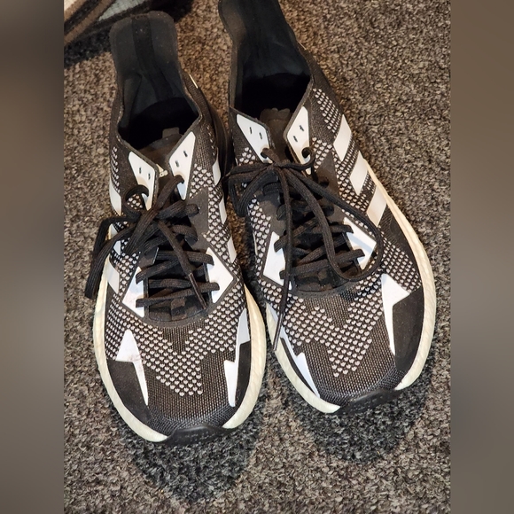 Adidas X9000L3 - Picture 3 of 4